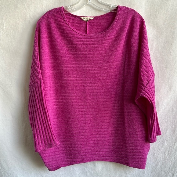 Parallel Skies Tops - Parallel Skies hot pink / fuchsia long sleeve ribbed sweater top, size L